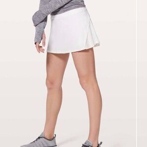 Lululemon Play Off Pleats Skirt *13" White Sz 10